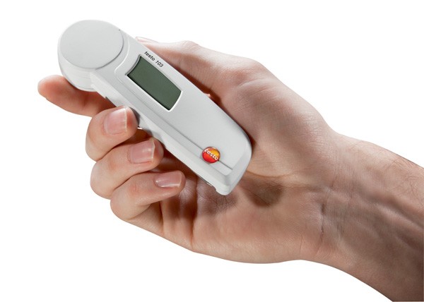 testo 103 is the smallest folding thermometer in its class